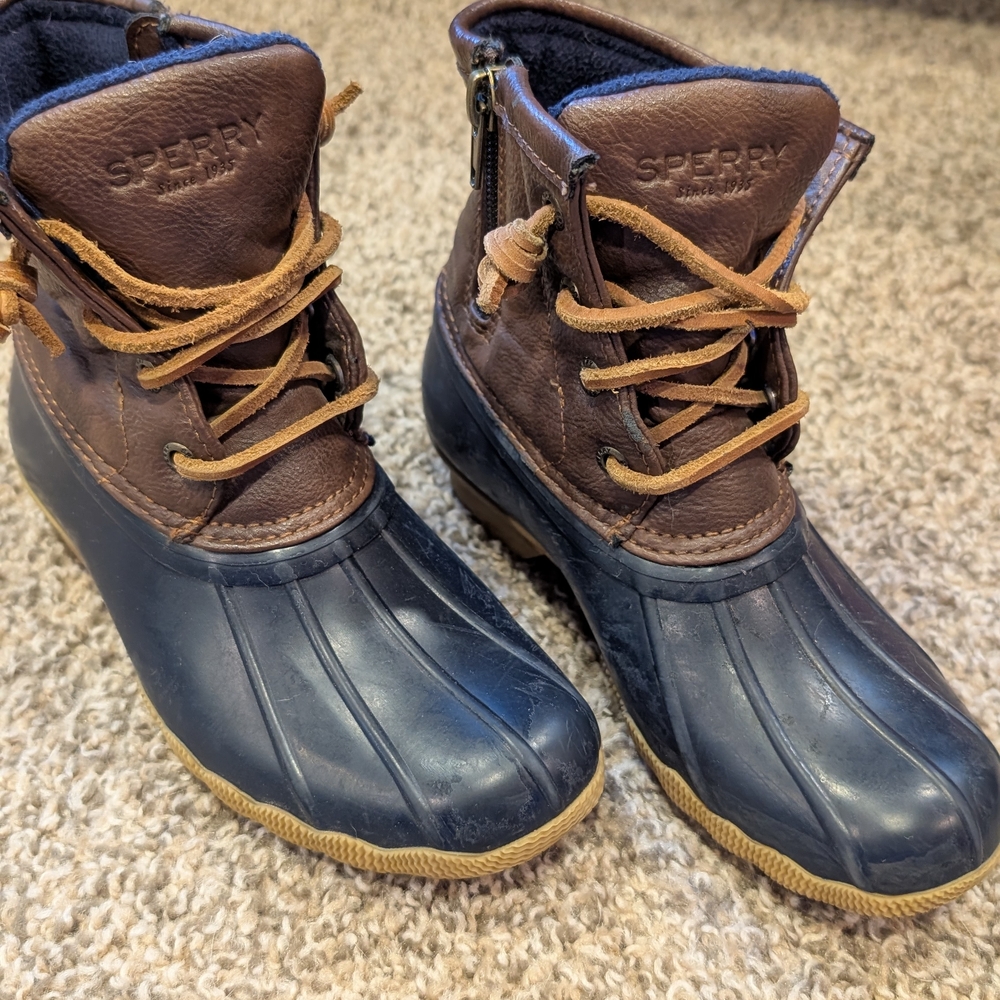 Sperry Kids Navy and Chocolate Boots